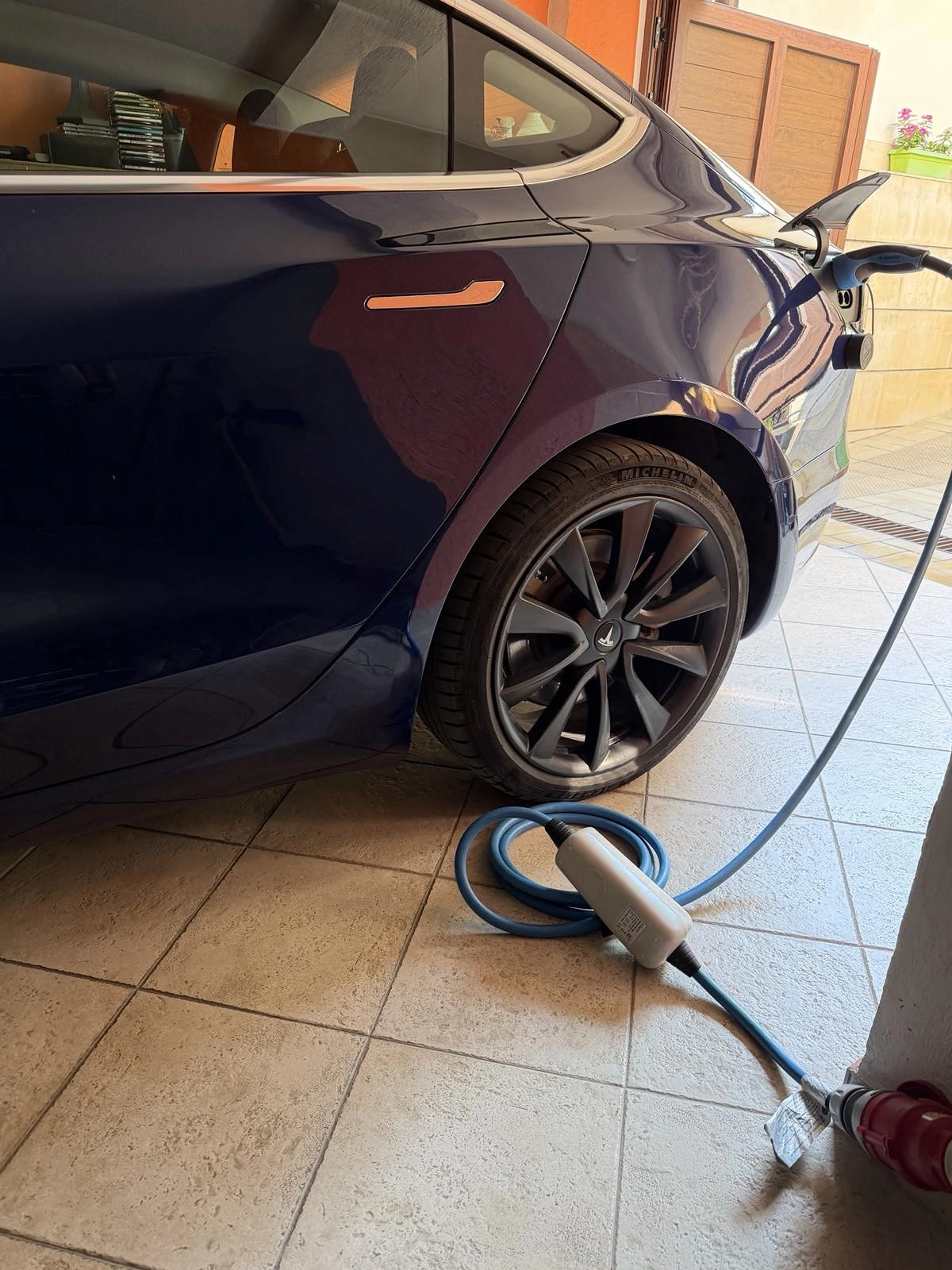 Tesla Model 3 LR, снимка 10 - Автомобили и джипове - 55058892