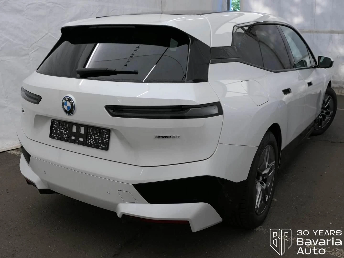 BMW iX 50 xDrive Sport, снимка 3 - Автомобили и джипове - 55230614