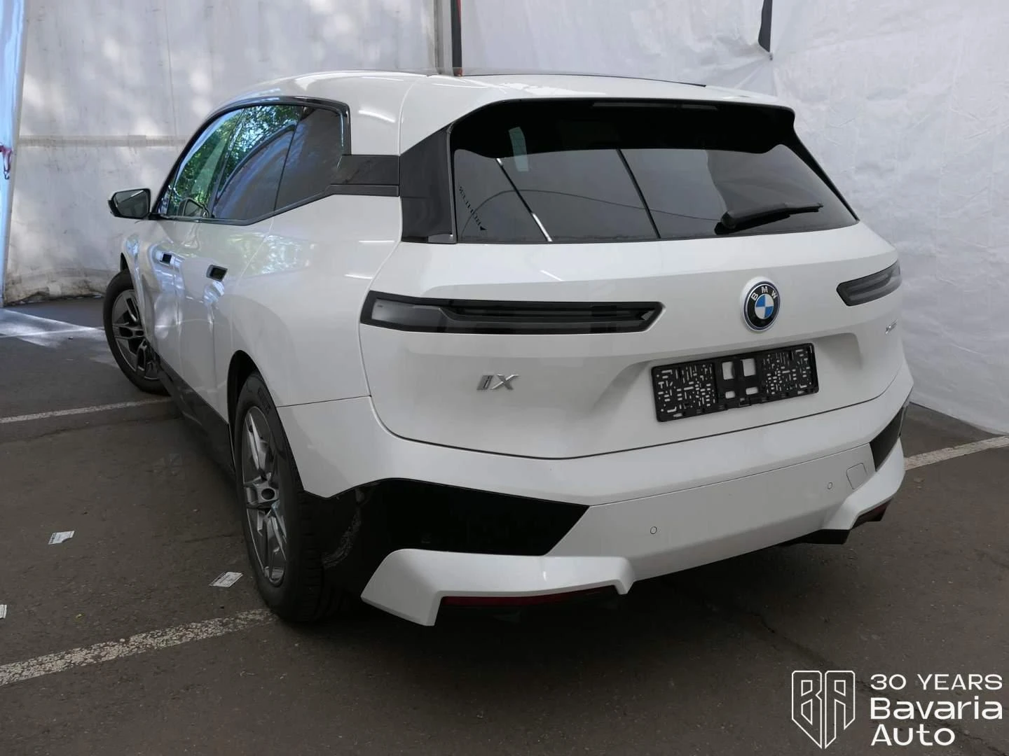 BMW iX 50 xDrive Sport, снимка 2 - Автомобили и джипове - 55230614