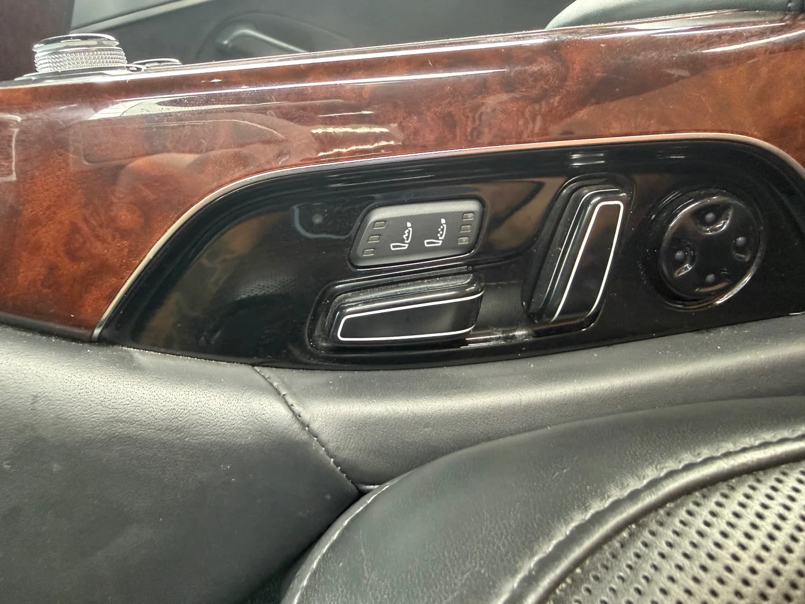 Audi A8 Audi A8L, снимка 16 - Автомобили и джипове - 55395441