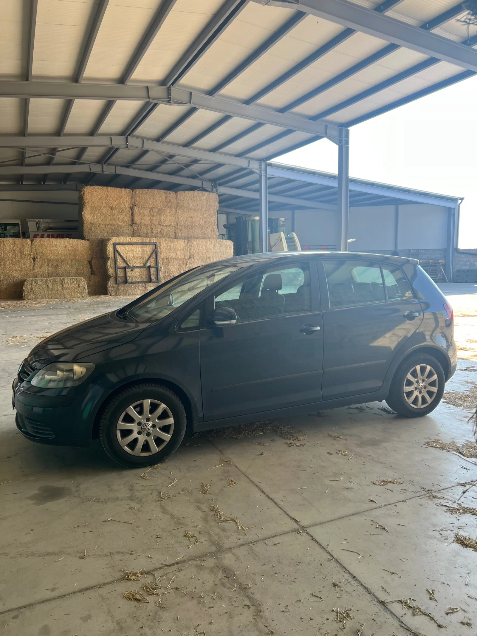 VW Golf Plus, снимка 2 - Автомобили и джипове - 55610716