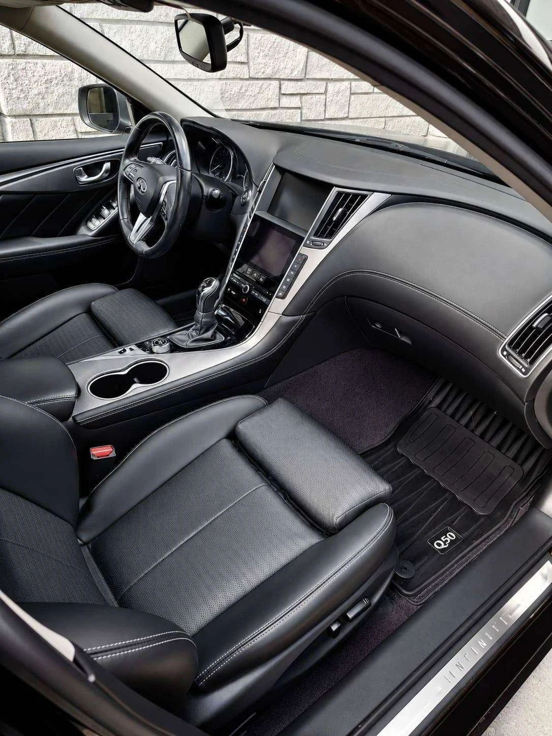 Infiniti Q50 3.0t Signature Edition, АВТОКРЕДИТ, снимка 6 - Автомобили и джипове - 55930719