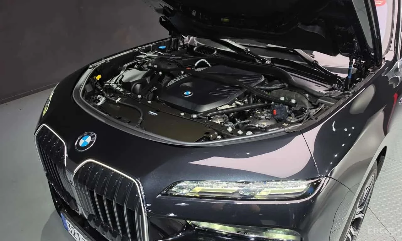 BMW 740 d * xDrive * M Sport * Обдухване * Head up * 360 *, снимка 6 - Автомобили и джипове - 56279546