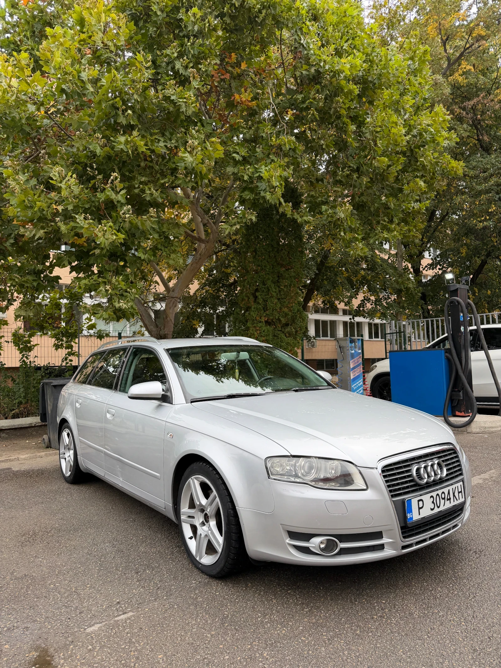 Audi A4 2.0tdi - 140ks , снимка 2 - Автомобили и джипове - 56466292