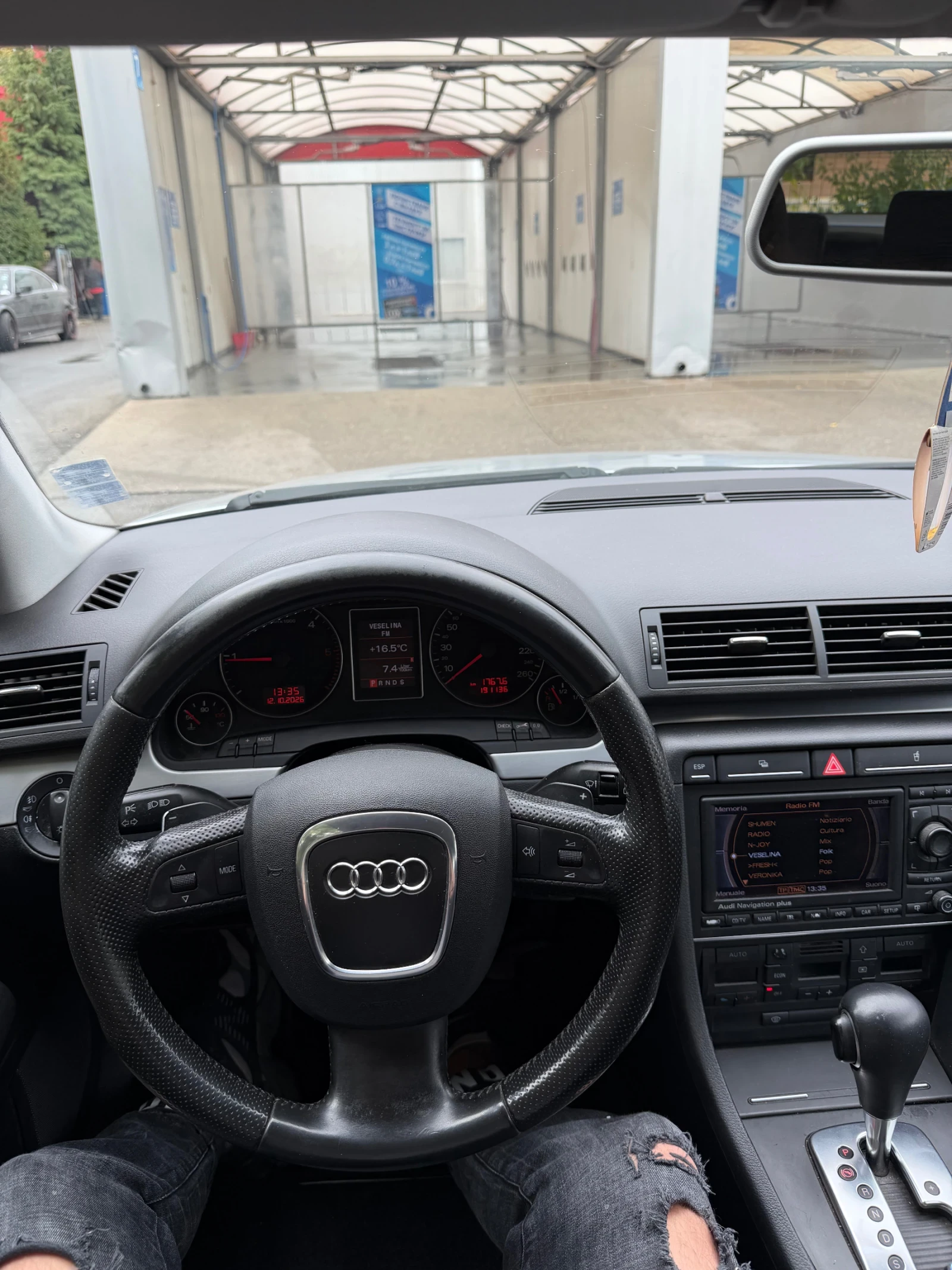 Audi A4 2.0tdi - 140ks , снимка 8 - Автомобили и джипове - 56466292