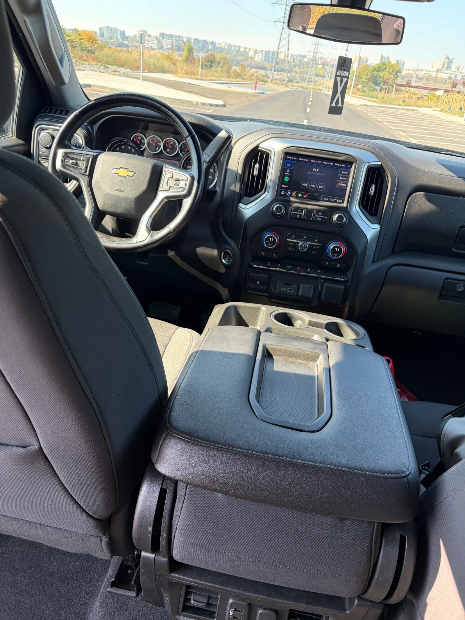 Chevrolet Silverado, снимка 7 - Автомобили и джипове - 56585991