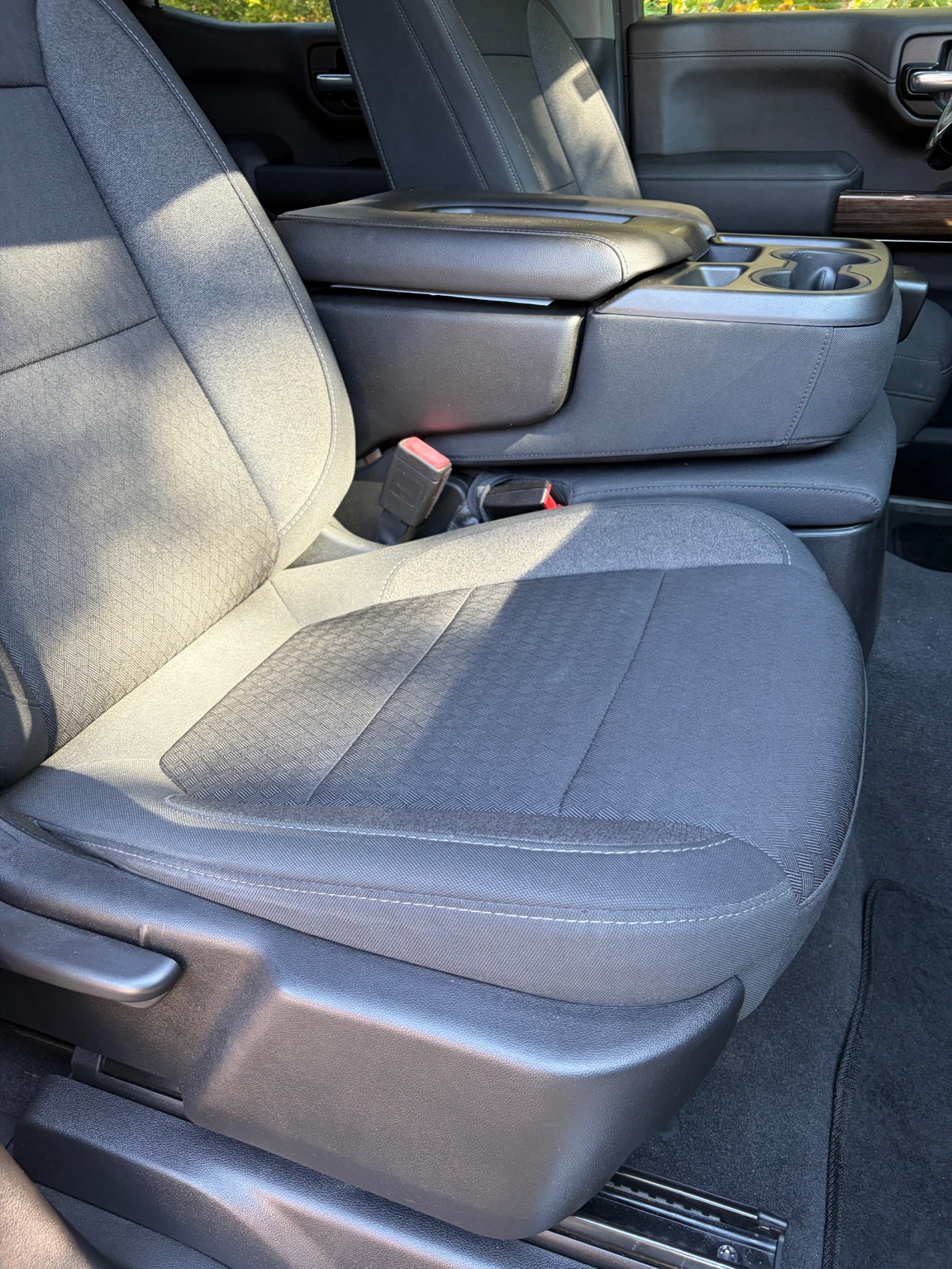 Chevrolet Silverado, снимка 17 - Автомобили и джипове - 56585991
