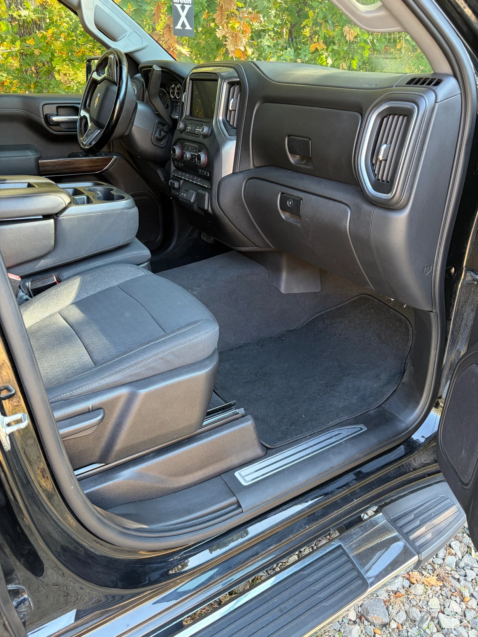 Chevrolet Silverado, снимка 14 - Автомобили и джипове - 56585991