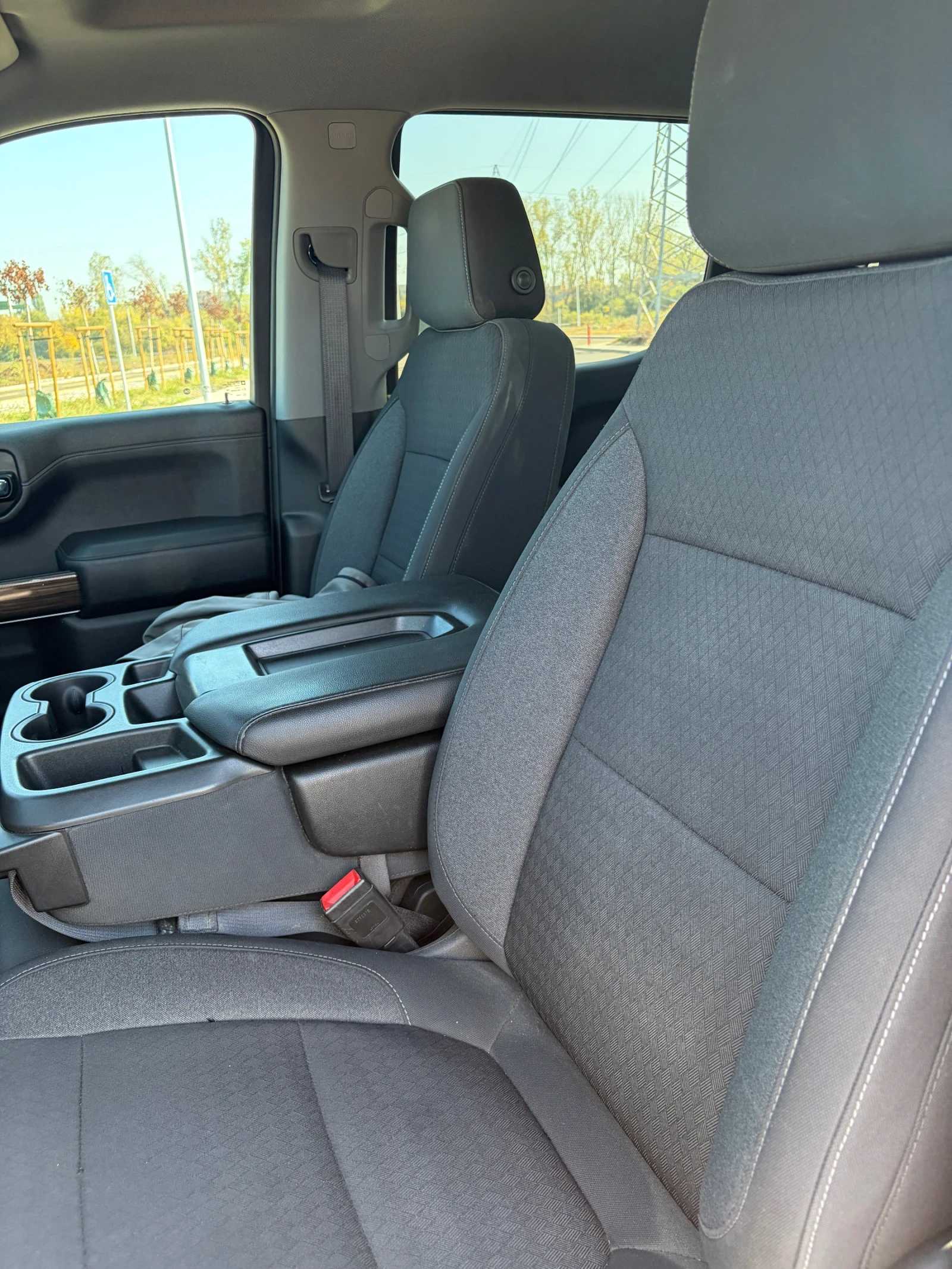 Chevrolet Silverado, снимка 12 - Автомобили и джипове - 56585991