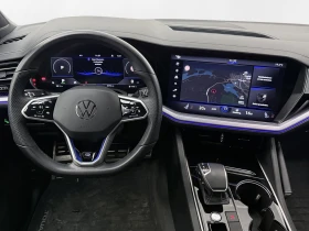 VW Touareg R eHybrid 3.0 V6 TSI* 4Motion* Pano* Navi* Thule - 115900 лв. - 43890734 11