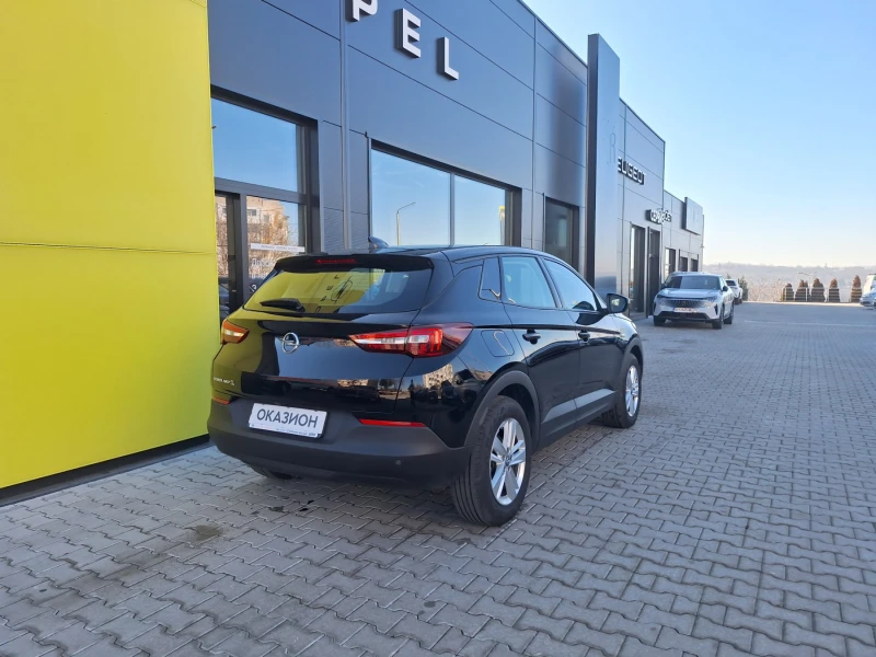 Opel Grandland X Business Edition 1.5 D (130hp) AT8, снимка 8 - Автомобили и джипове - 48902366