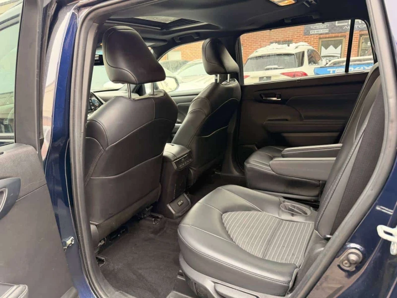 Toyota Highlander XSE  CARFAX, снимка 11 - Автомобили и джипове - 53567638