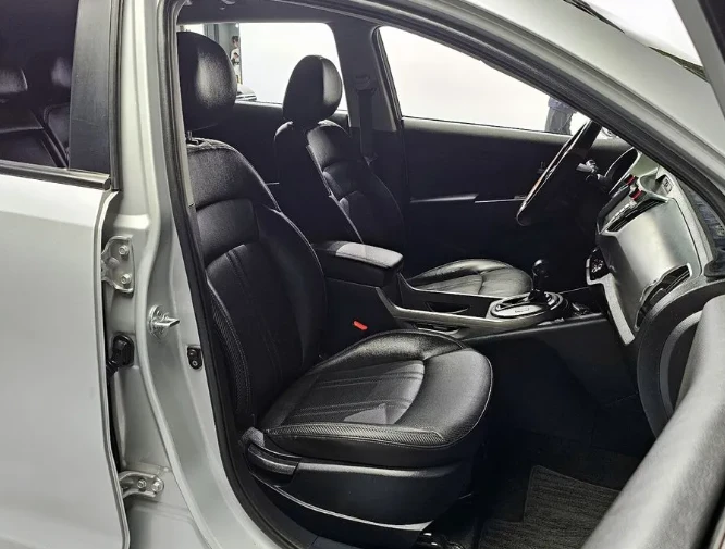 Kia Sportage 2.0 CRDi 4WD - изображение 10