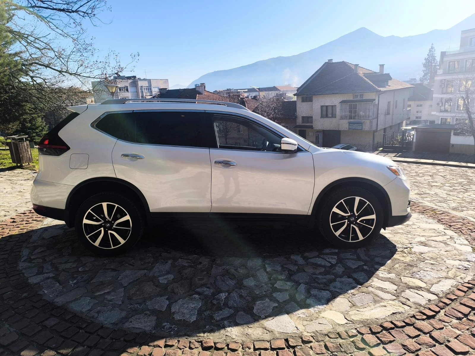 Nissan Rogue SV AWD - изображение 5