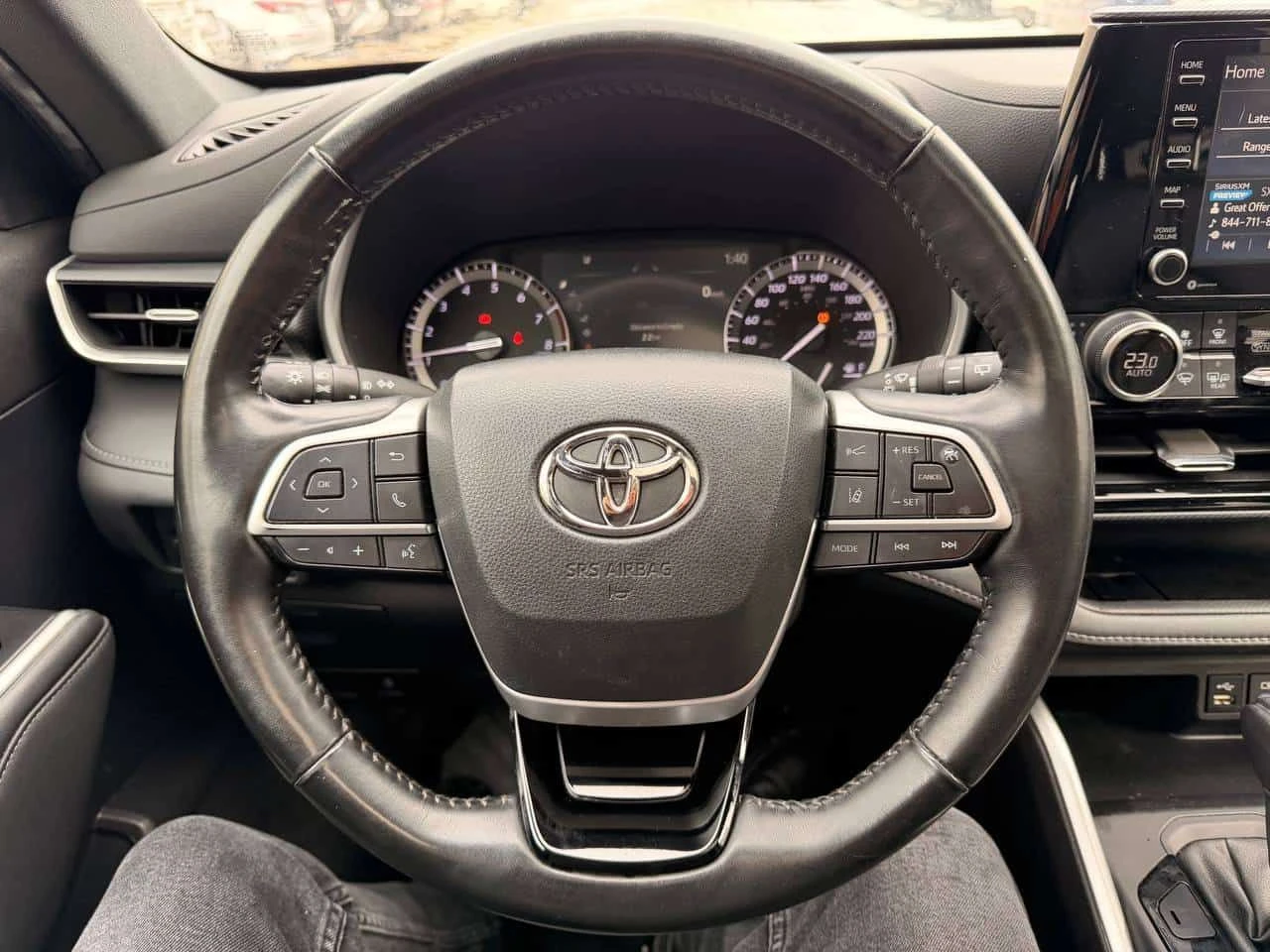 Toyota Highlander XSE  CARFAX - изображение 9