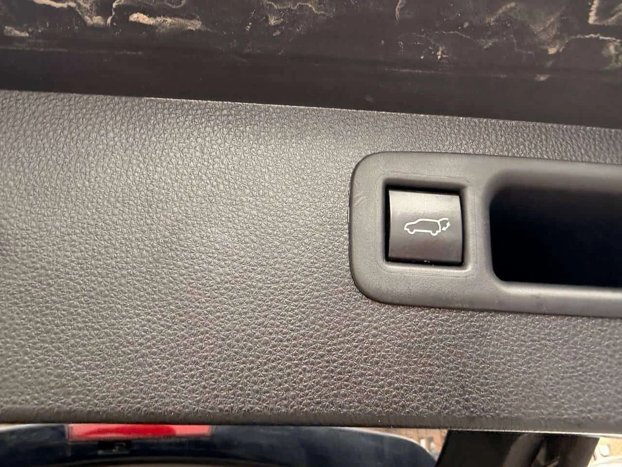 Toyota Highlander XSE  CARFAX - изображение 10