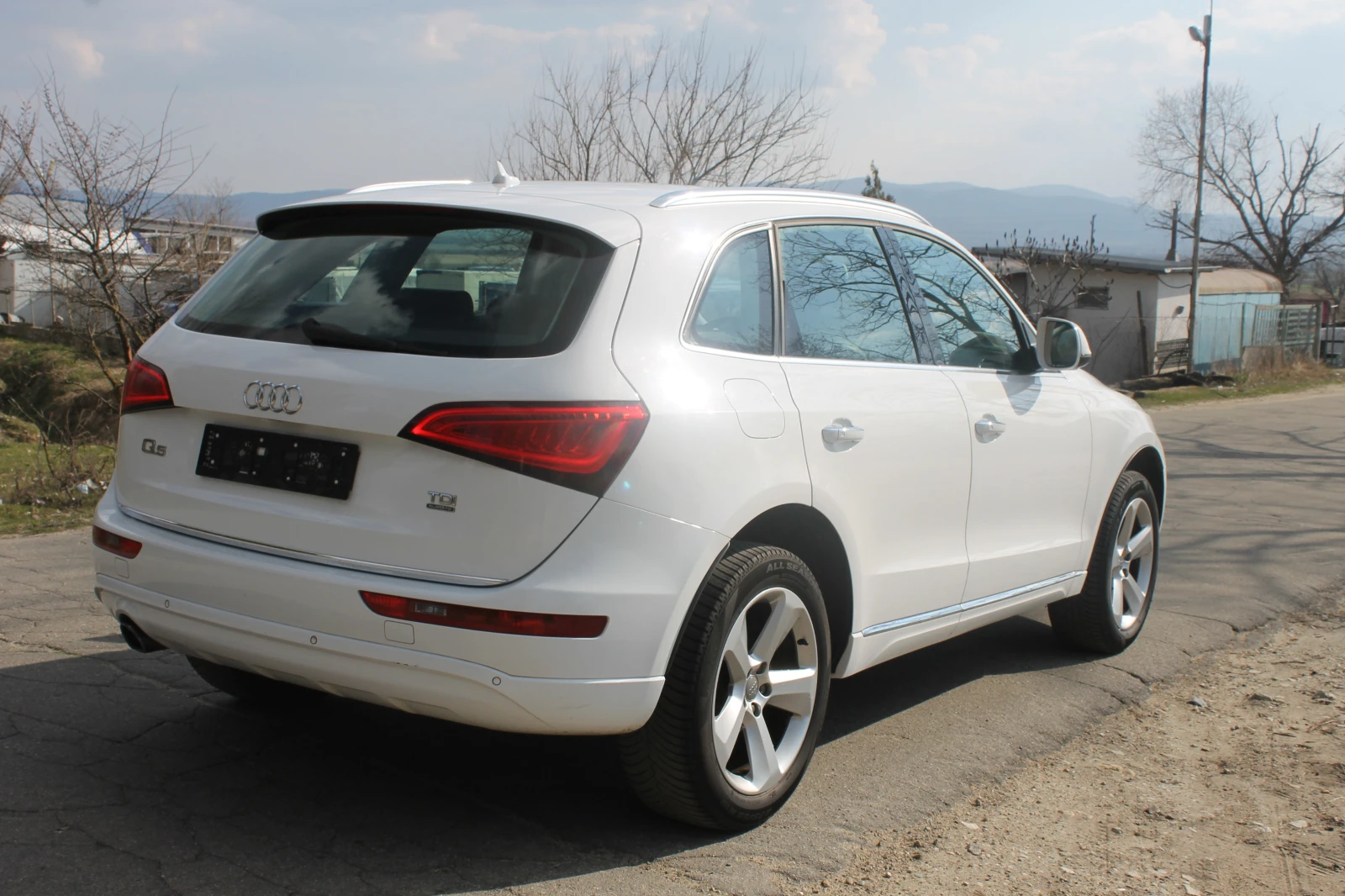 Audi Q5 215000км.Италия, НОВ ВНОС, евро 6В - изображение 7