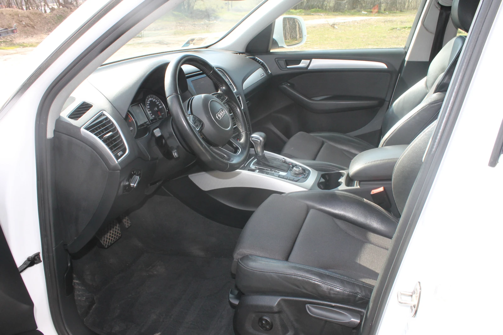 Audi Q5 215000км.Италия, НОВ ВНОС, евро 6В, снимка 11 - Автомобили и джипове - 53736365