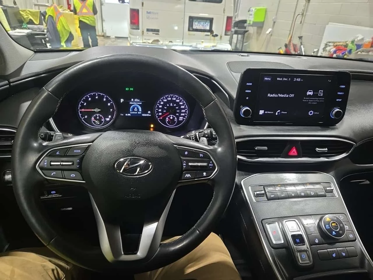 Hyundai Santa fe ПАНОРАМА| ПОДГРЕВИ| LANE ASSIST| 2 КЛЮЧА| , снимка 11 - Автомобили и джипове - 53988373