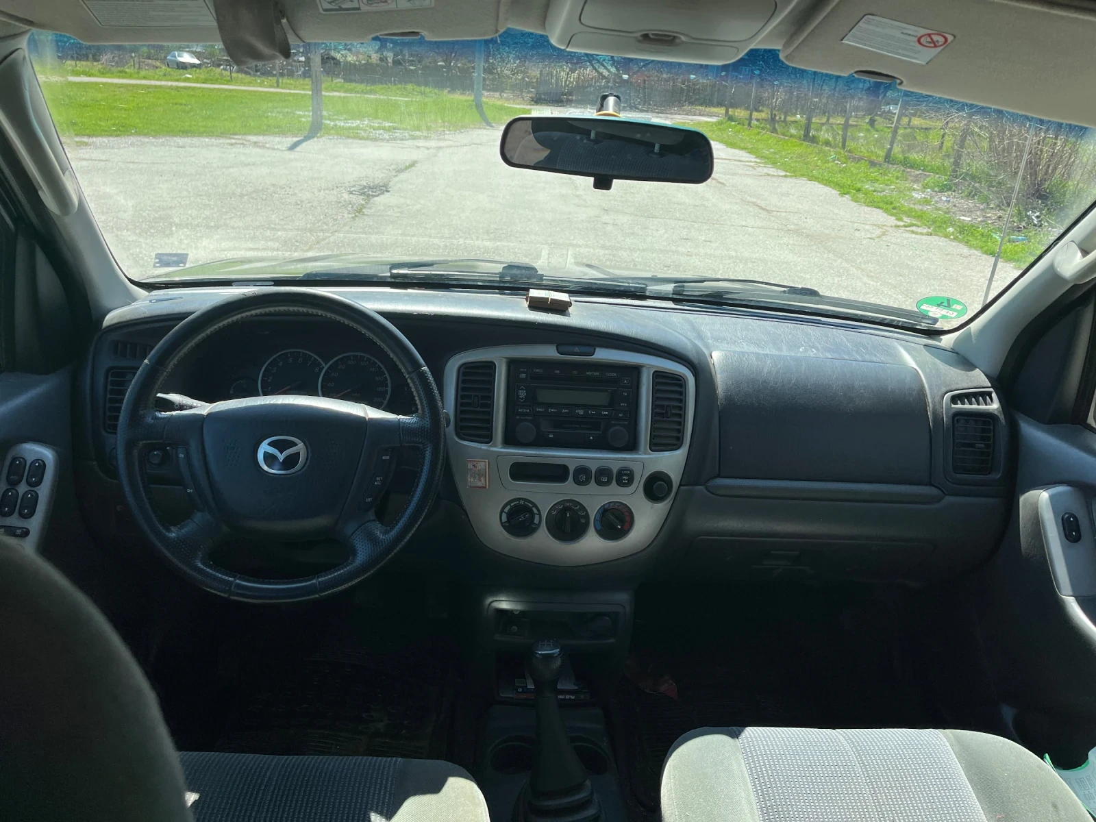 Mazda Tribute 2.0, снимка 6 - Автомобили и джипове - 54182338