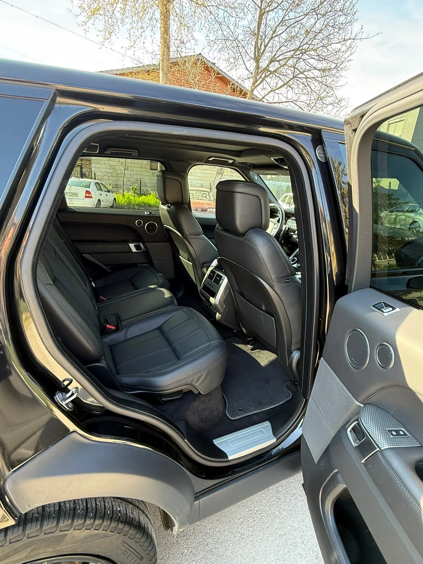 Land Rover Range Rover Sport HSE, снимка 11 - Автомобили и джипове - 54318916