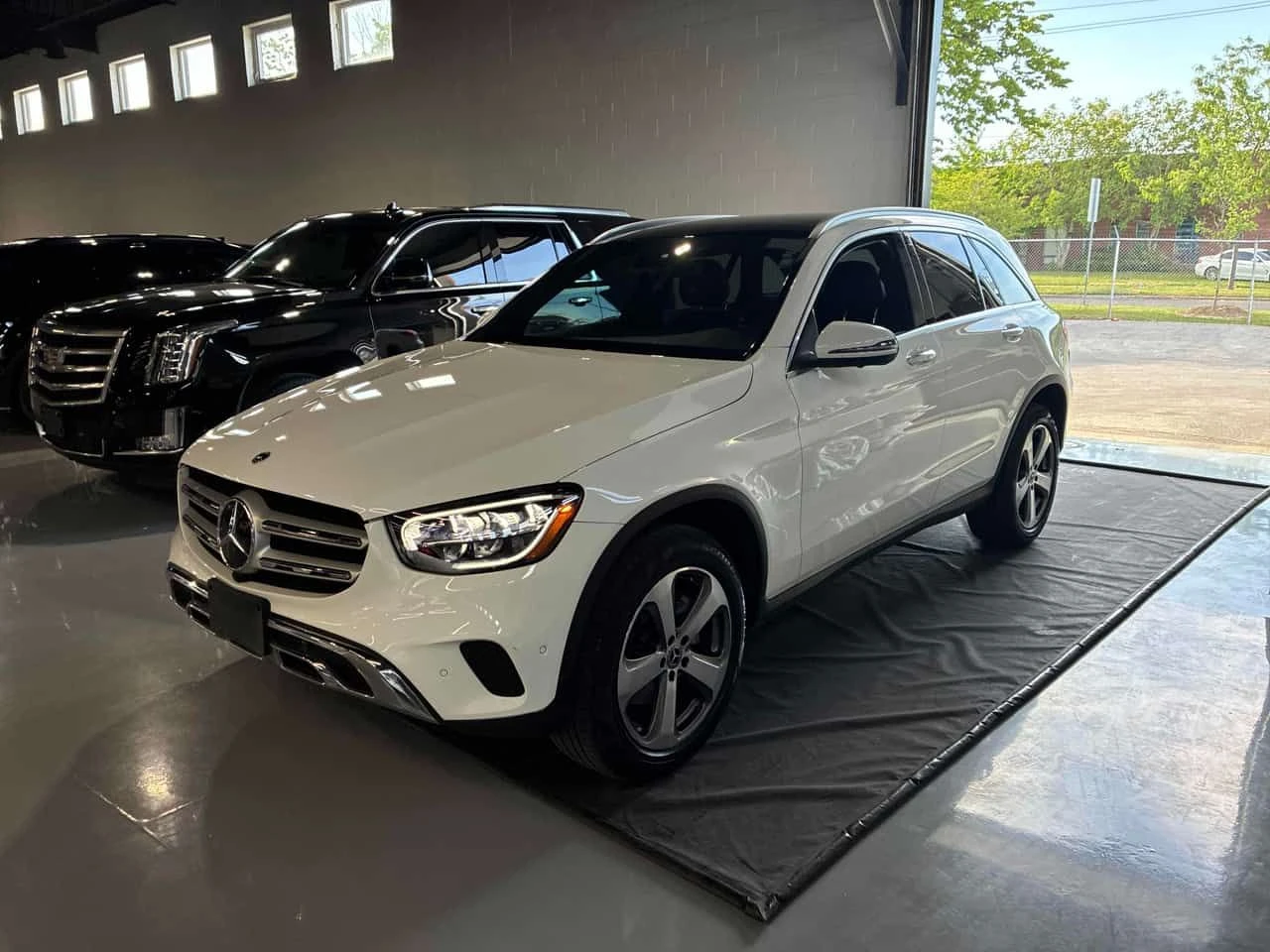 Mercedes-Benz GLC * 300 * АВТОКРЕДИТ БЕЗ ПЪРВОНАЧАЛНА ВНОСКА* 