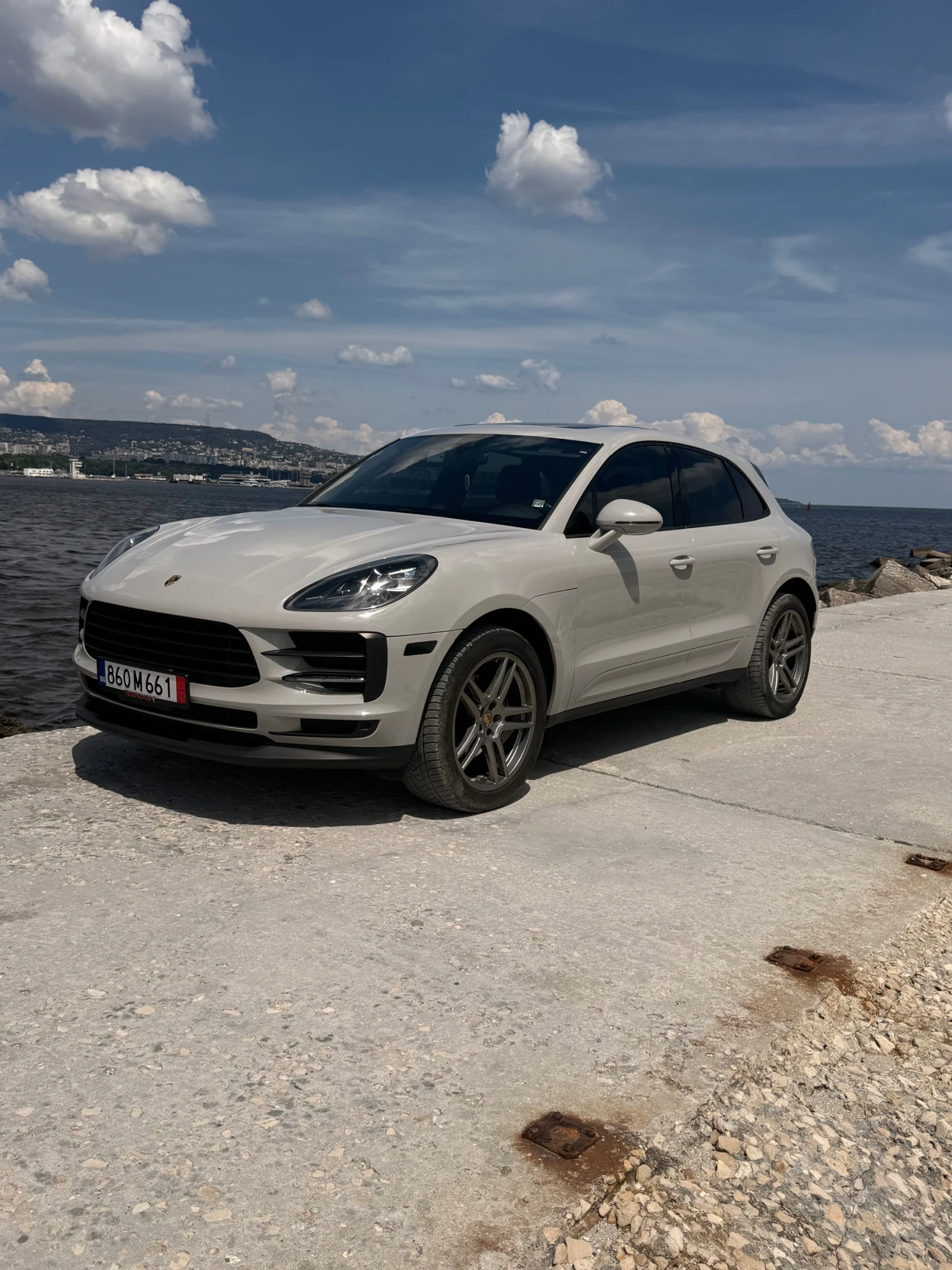 Porsche Macan Premium Plus обдухв/панорама