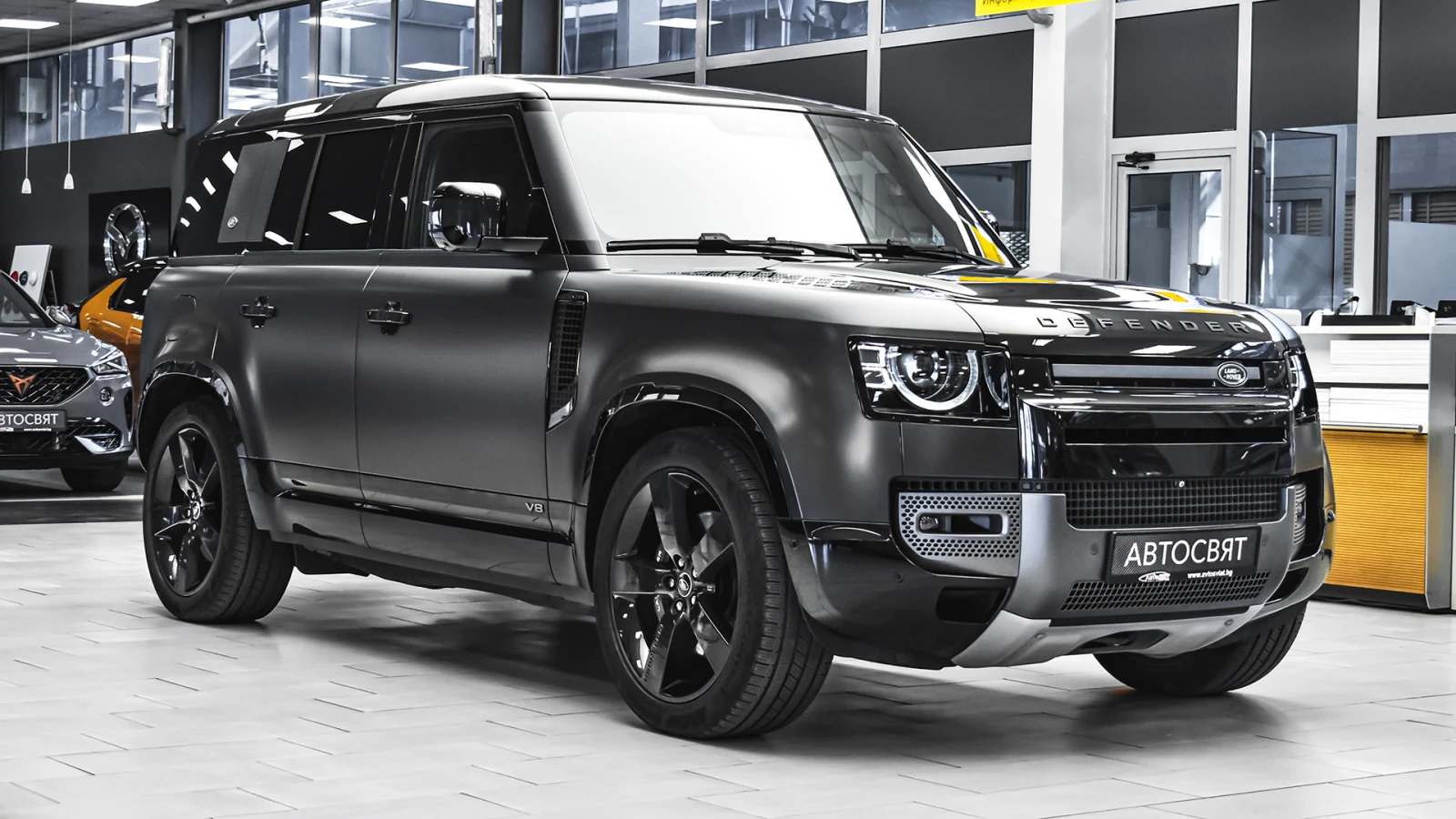 Land Rover Defender 110 Carpathian Edition 5.0 V8 P525 4x4 Automatic, снимка 5 - Автомобили и джипове - 55562509