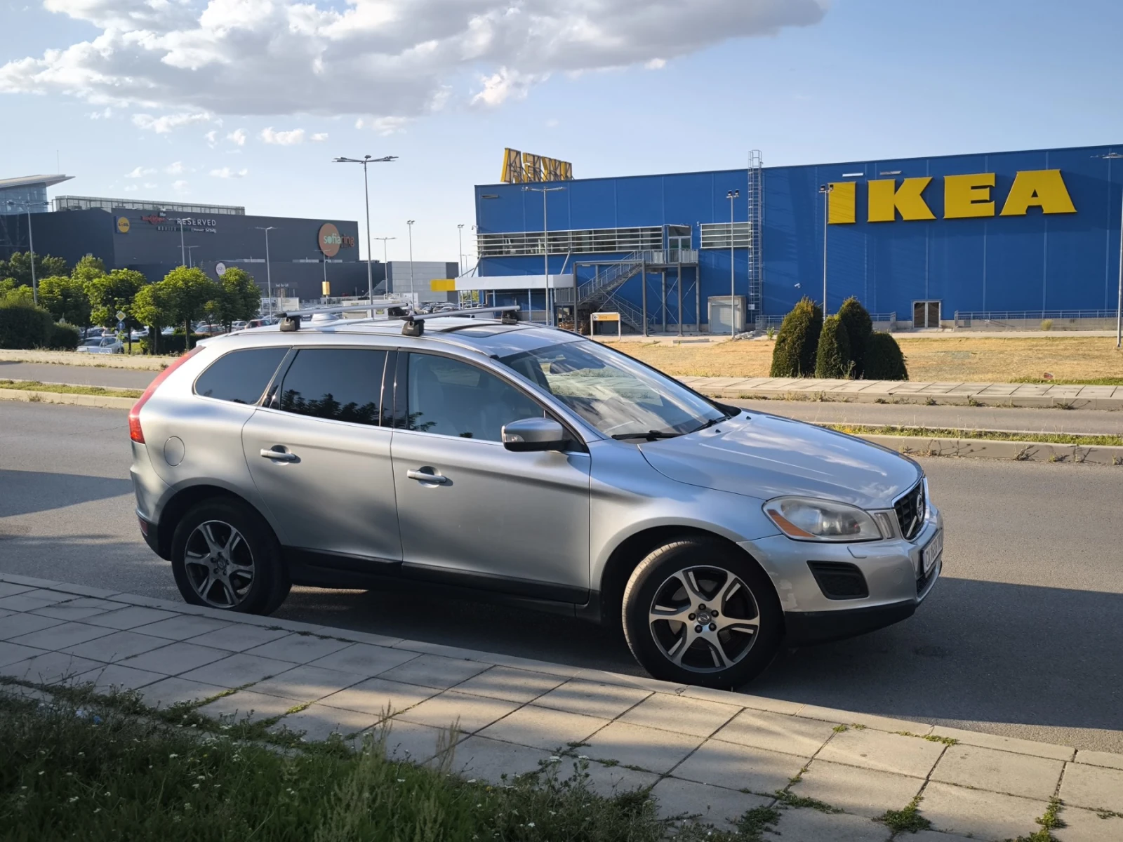 Volvo XC60 SUMMUM, снимка 4 - Автомобили и джипове - 55849674
