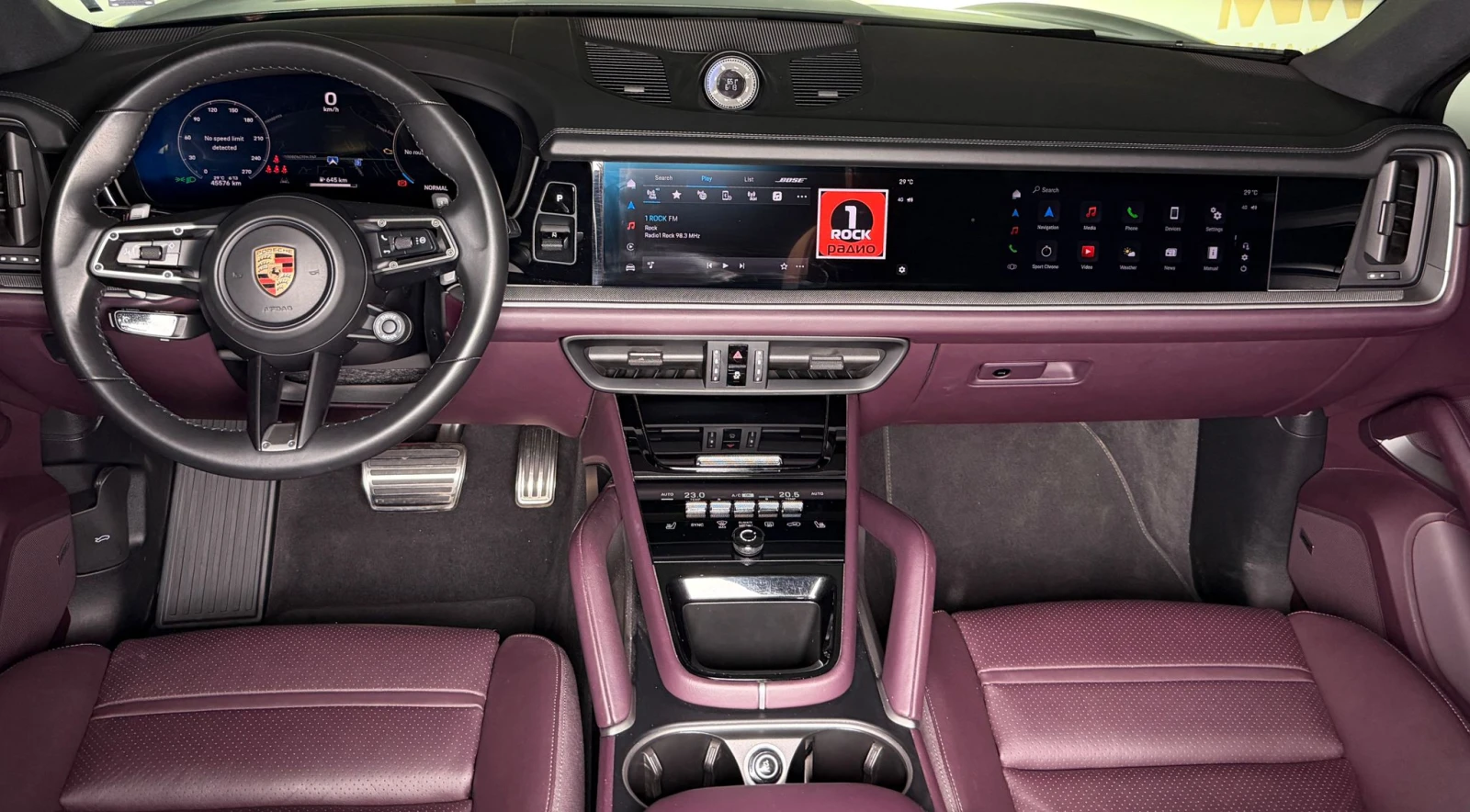 Porsche Cayenne Coupe* Chrono* Pano* BOSE* Matrix, снимка 11 - Автомобили и джипове - 55920604