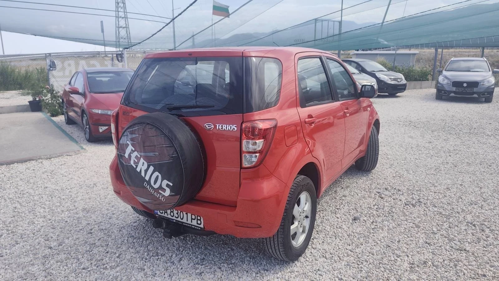 Daihatsu Terios 1.5i 4x4 ТОП, снимка 7 - Автомобили и джипове - 55925461