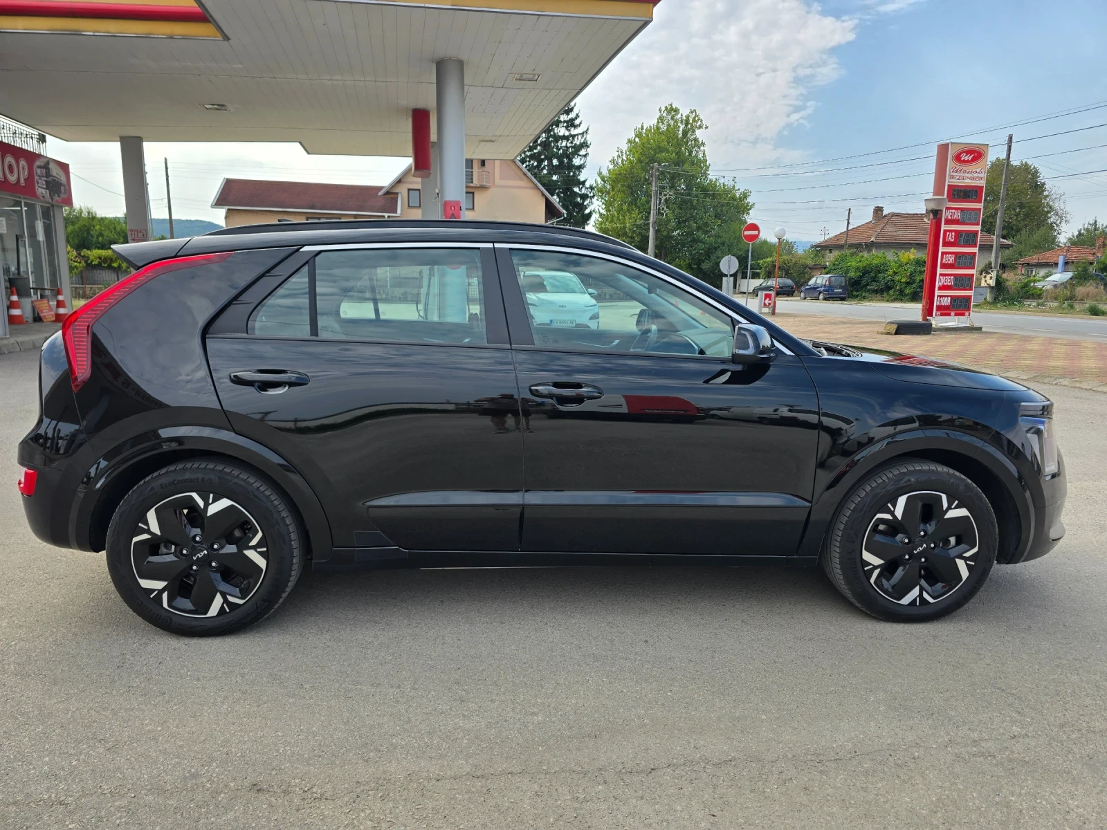 Kia Niro KIA NIRO DYNAMIC PLUS LINE / 204 к. с. / 64. 8 kWh, снимка 5 - Автомобили и джипове - 56040110