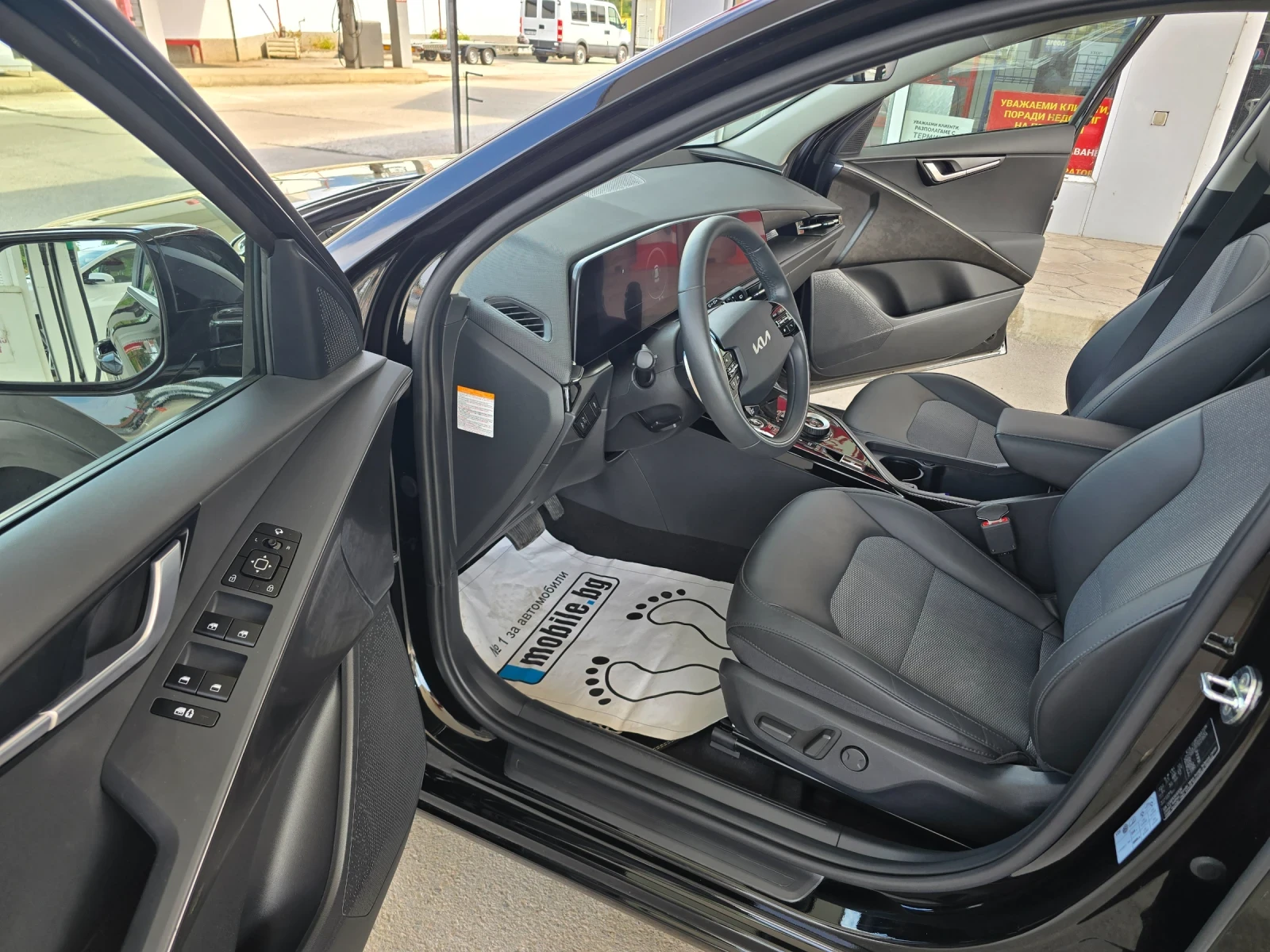 Kia Niro KIA NIRO DYNAMIC PLUS LINE / 204 к. с. / 64. 8 kWh, снимка 6 - Автомобили и джипове - 56040110