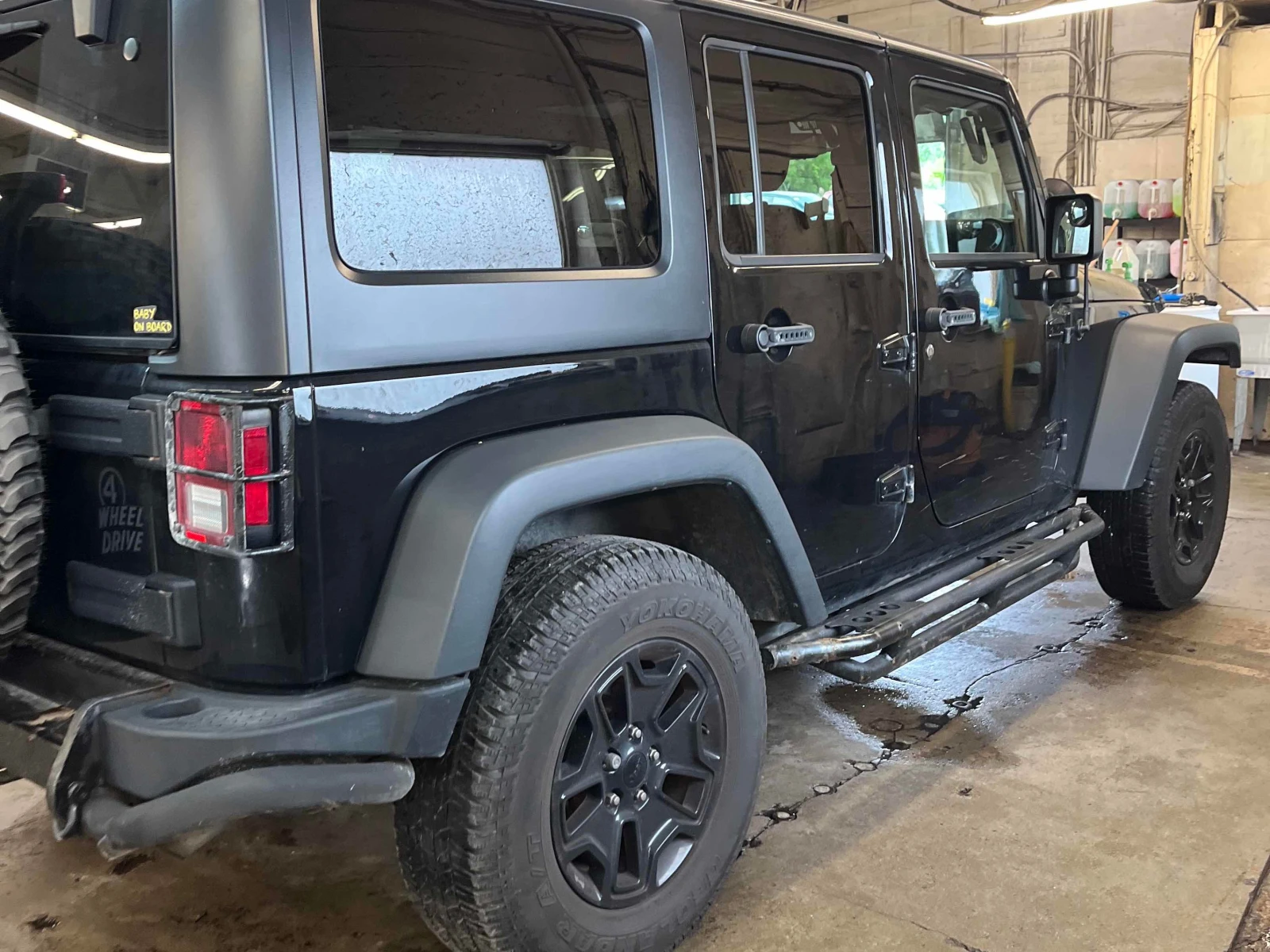 Jeep Wrangler Willys Wheeler* CARFAX * АВТОКРЕДИТ * , снимка 3 - Автомобили и джипове - 56126504