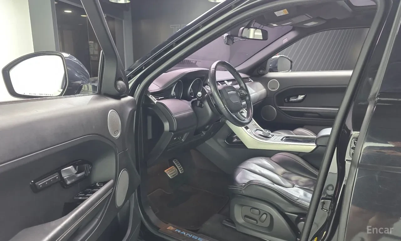 Land Rover Range Rover Evoque 2.2 SD4 Dynamic, снимка 10 - Автомобили и джипове - 56390588