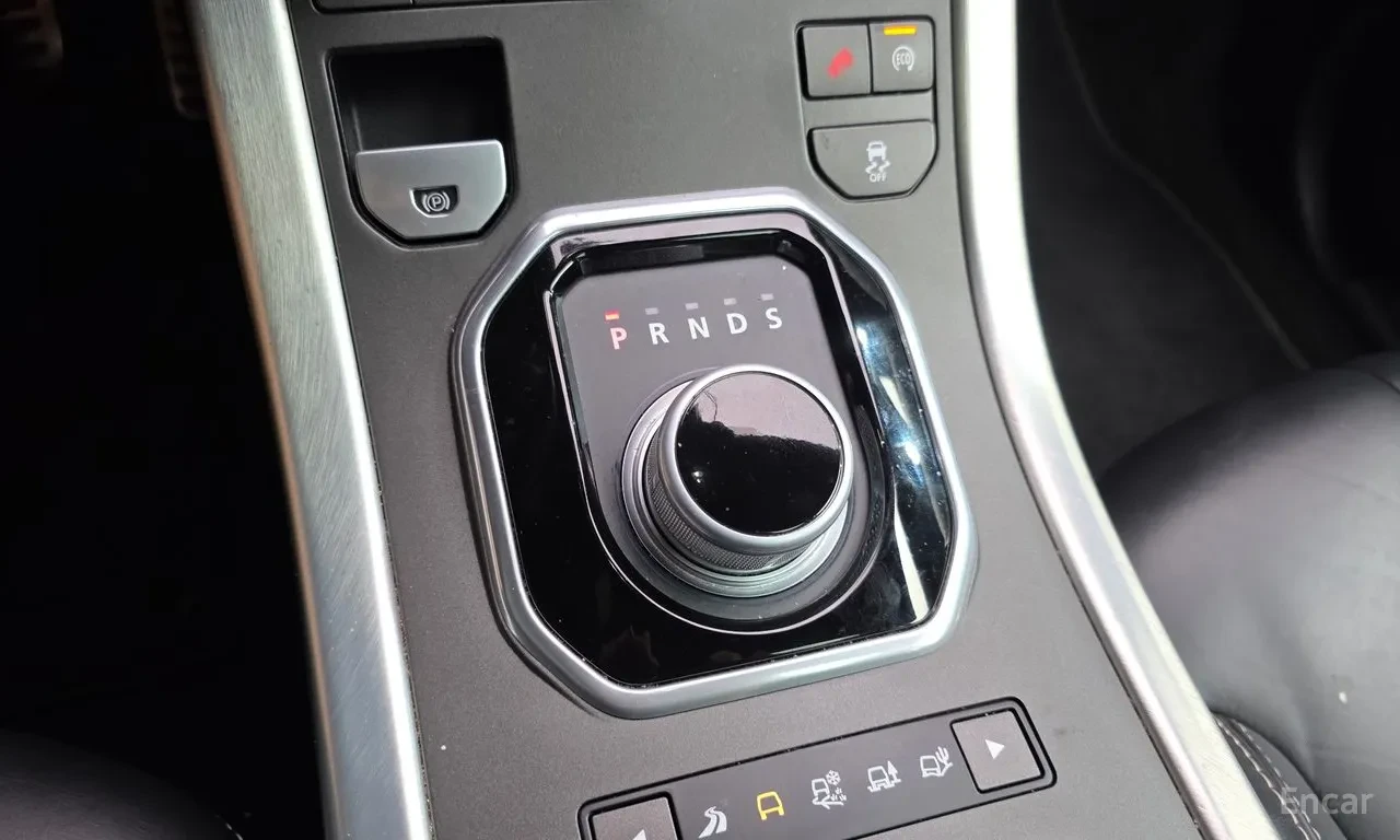 Land Rover Range Rover Evoque 2.2 SD4 Dynamic, снимка 9 - Автомобили и джипове - 56390588