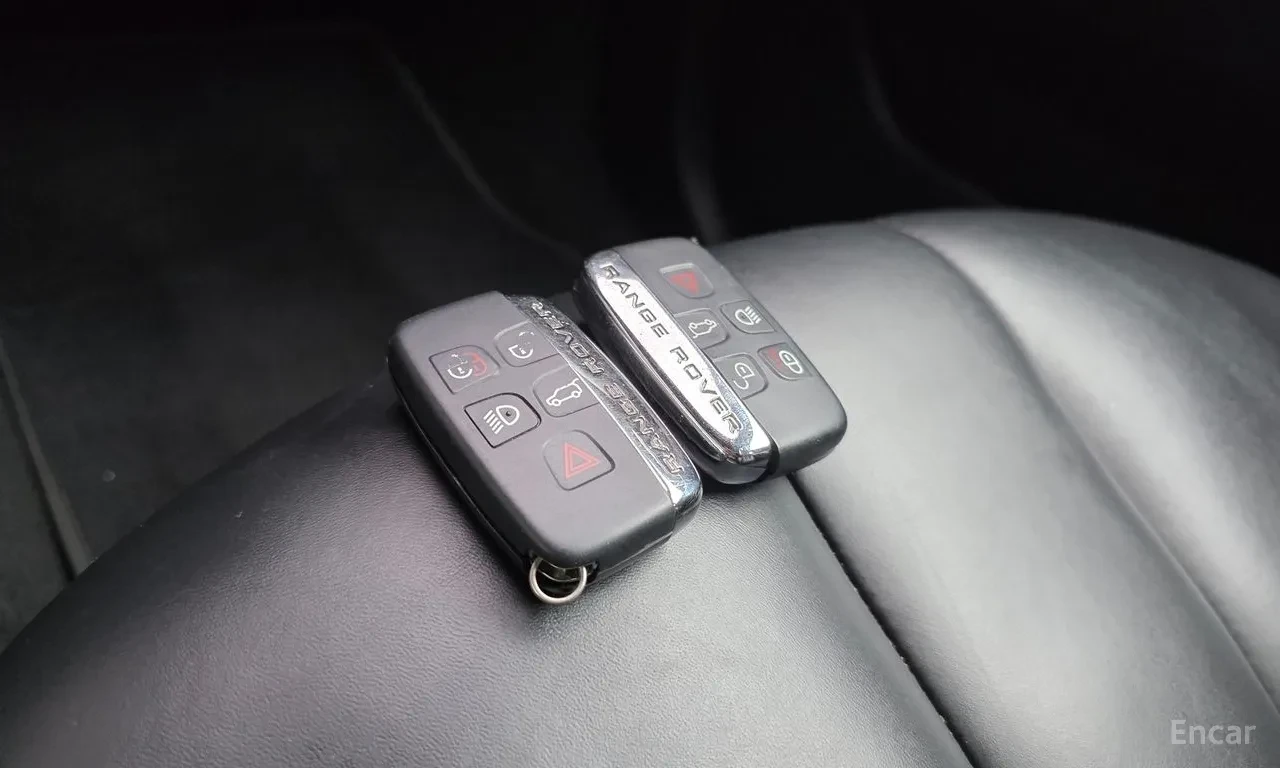 Land Rover Range Rover Evoque 2.2 SD4 Dynamic, снимка 15 - Автомобили и джипове - 56390588