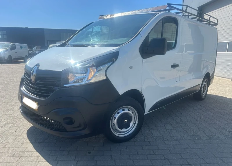Renault Trafic 1.6 dCi 4 броя , снимка 2 - Бусове и автобуси - 51619307