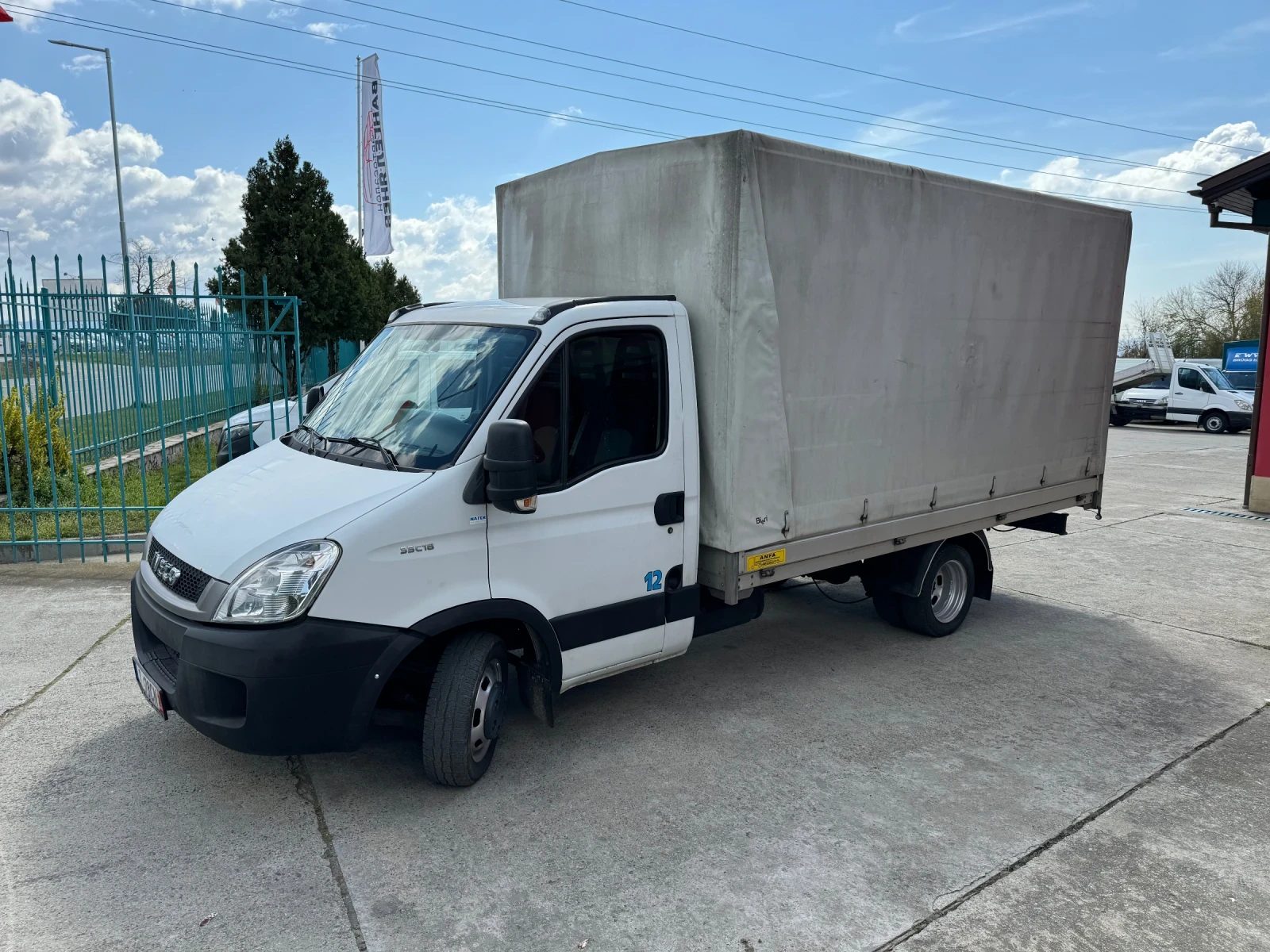 Iveco Daily 3.0 HPI* 35c18* Климатик - изображение 3