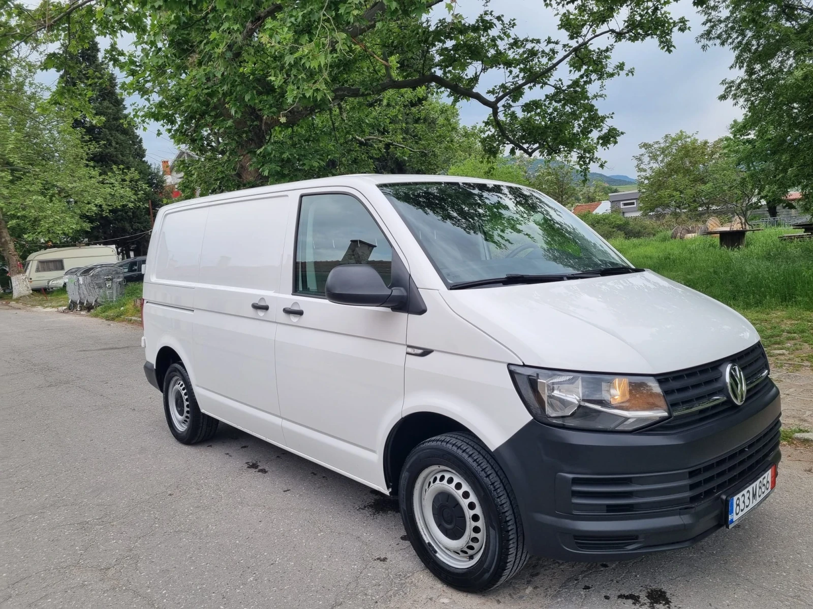 VW Transporter T6, снимка 2 - Бусове и автобуси - 54495045