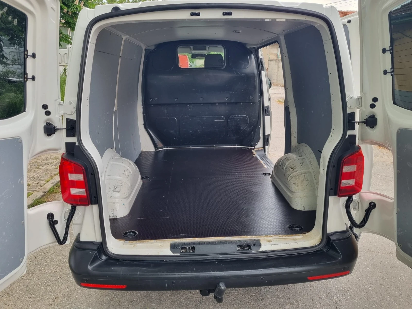 VW Transporter T6, снимка 9 - Бусове и автобуси - 54495045