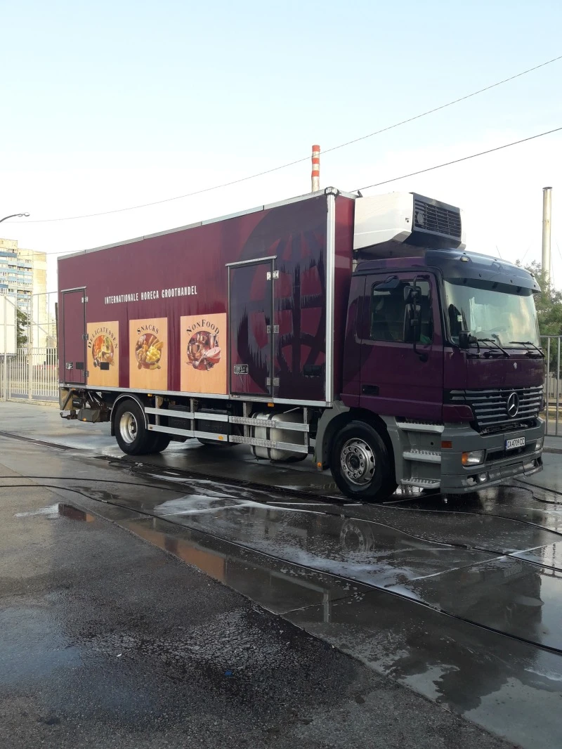 Mercedes-Benz Actros, снимка 1 - Камиони - 46870293