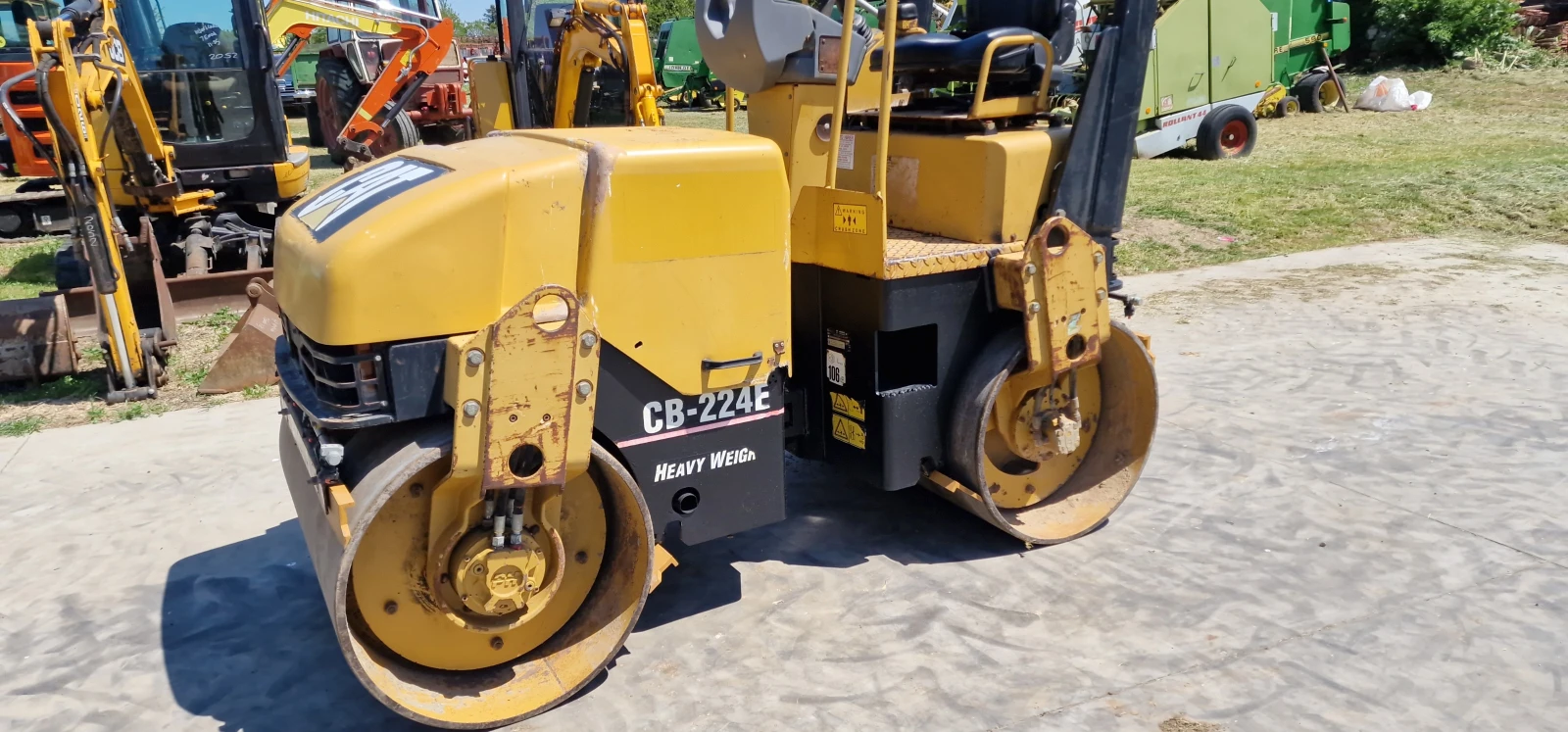 Валяк Друга марка CATERPILLAR, снимка 3 - Индустриална техника - 54427338
