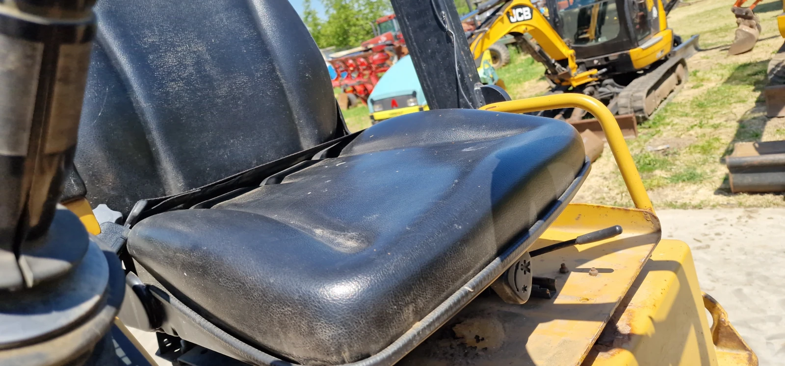 Валяк Друга марка CATERPILLAR, снимка 9 - Индустриална техника - 54427338