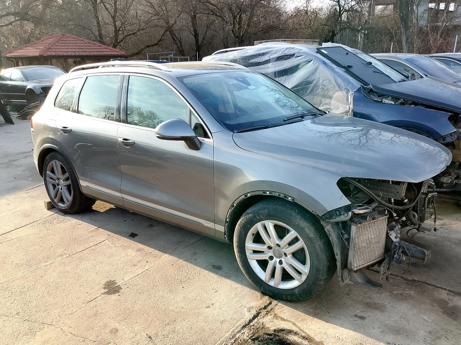VW Touareg 4.2 TDI V8,340 �.�. , ����� CKD,�������,2014 �. ,60 ���� �� ����� | Mobile.bg � ����������� 4