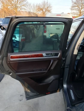 VW Touareg 4.2 TDI V8,340 к.с. , мотор CKD,автомат,2014 г. ,60 броя на части, снимка 17 - Части - 52873313