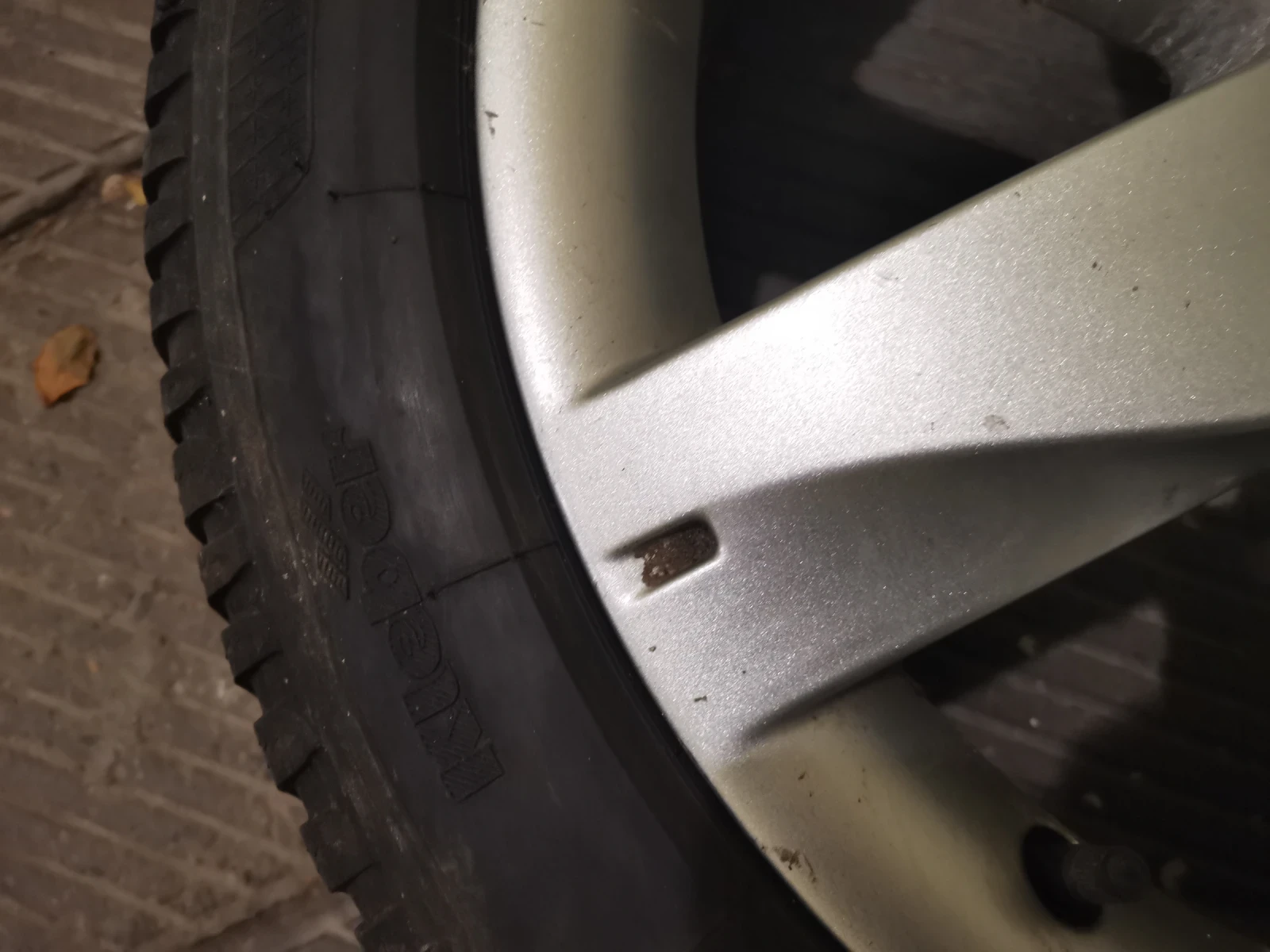 ���� � ������ 225/45R17 �� Renault | Mobile.bg � ����������� 10