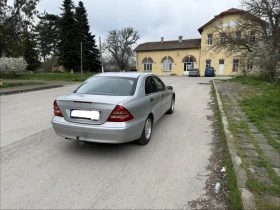 Mercedes-Benz C 220 CDi, снимка 4