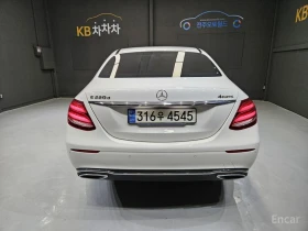 Mercedes-Benz E 220, снимка 4