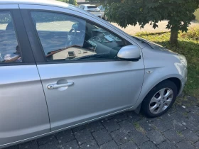 Hyundai I20 1.2i Бензин, снимка 5